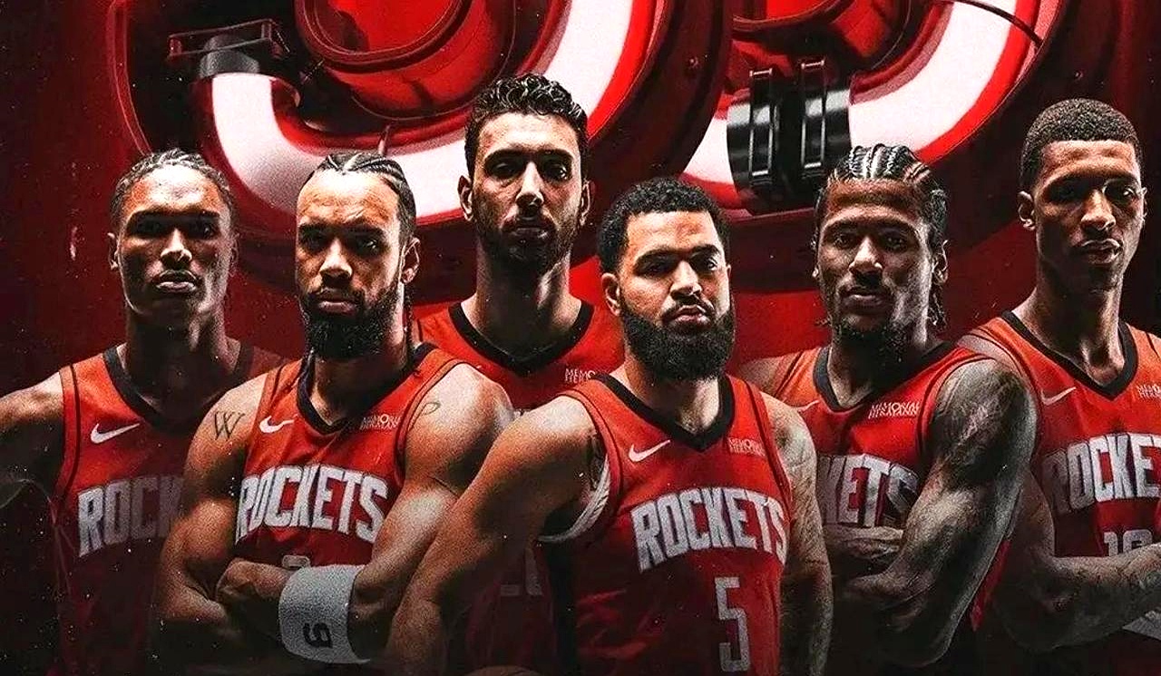 关于火箭队球员合练集训，队员互相鼓励备战下一场的信息