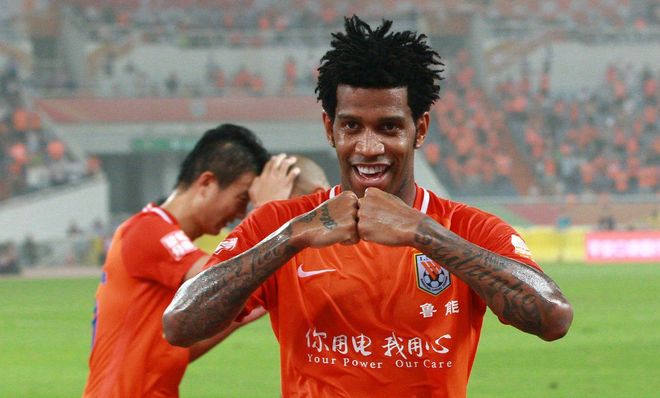 战术调整大获成功，球队晋级