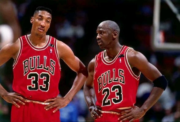 关于公牛后卫快速进攻，无解攻势帮助球队胜出的信息