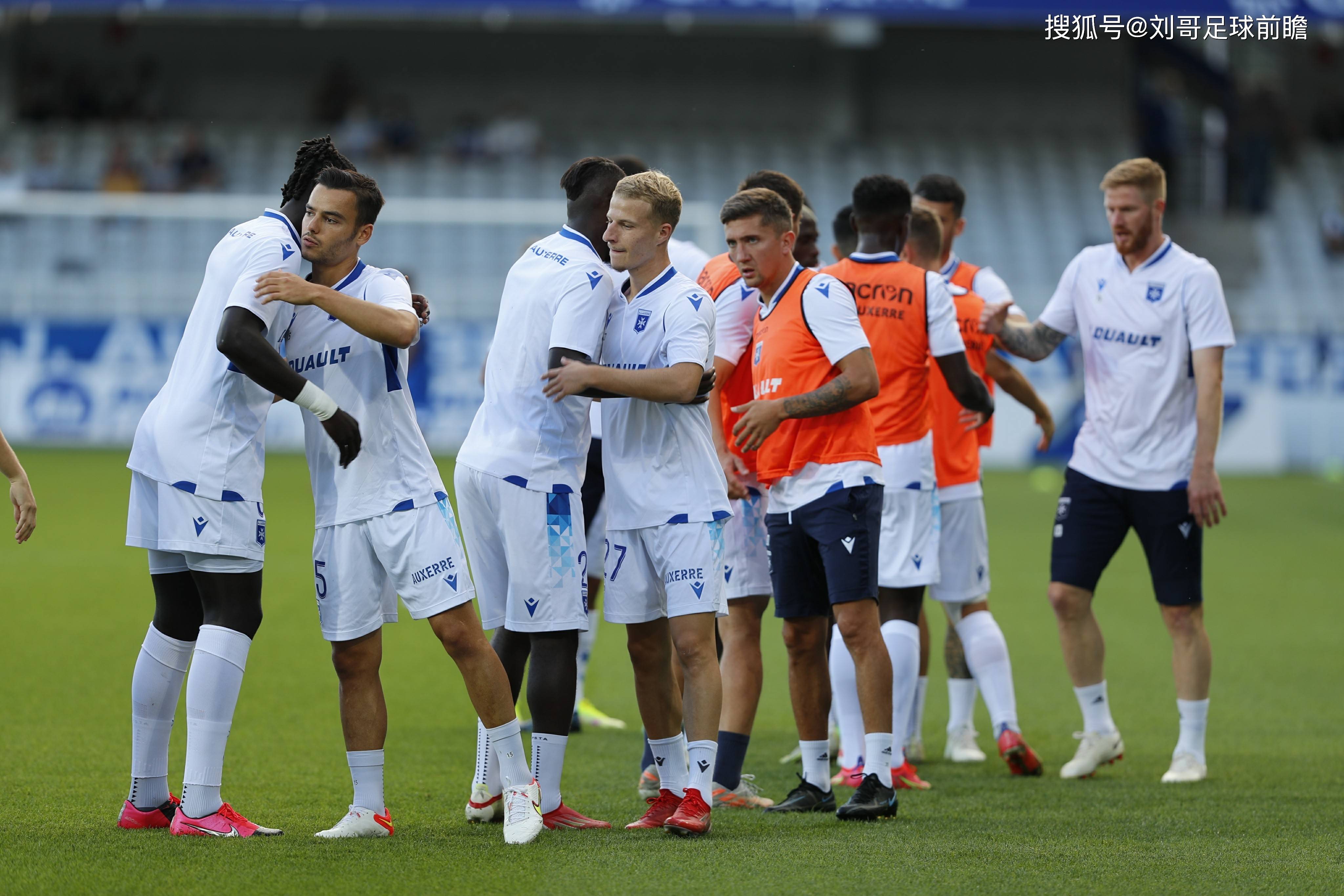 里昂客场稳守，法国联赛积分逐渐攀升